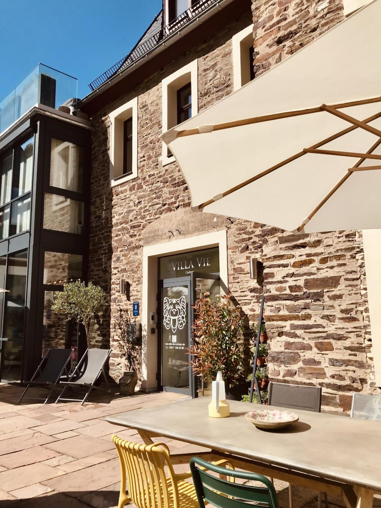 Hotel Villa Vie קוכם מראה חיצוני תמונה